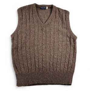 Vintage Cambridge Men’s XL Brown Cable Knit Sweater Vest Classic V Neck